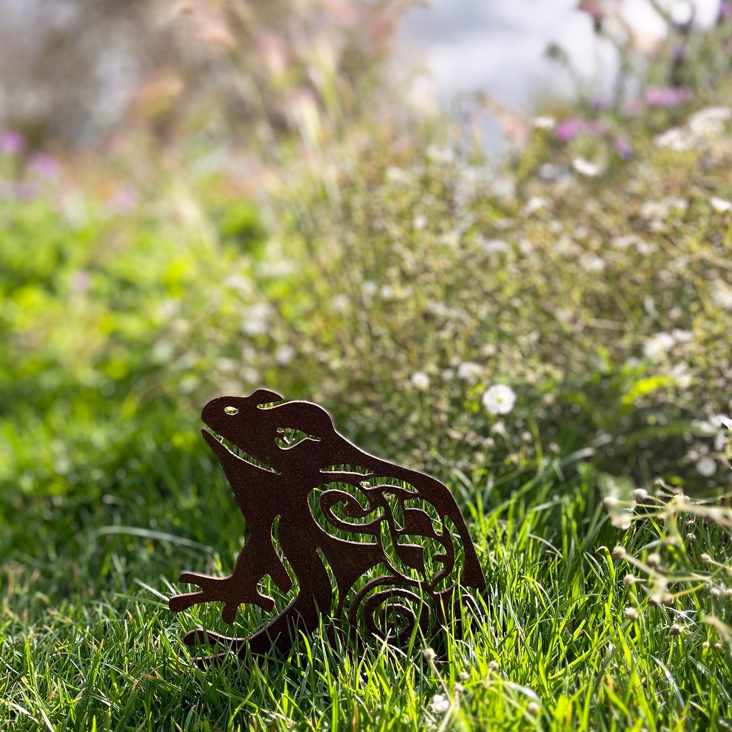 Native Wild Frog metal sculpture